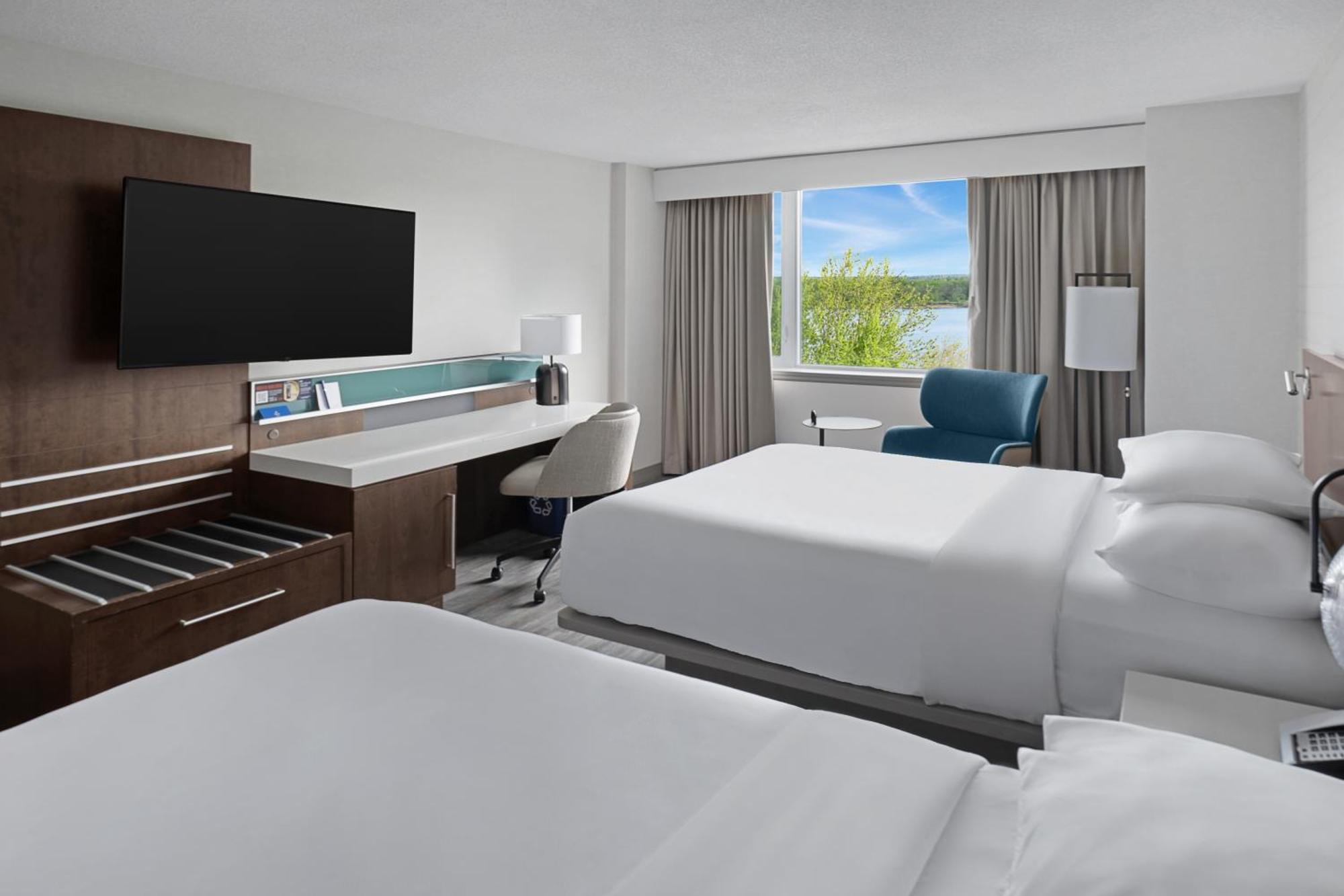 Delta Hotels By Marriott Fredericton Bagian luar foto