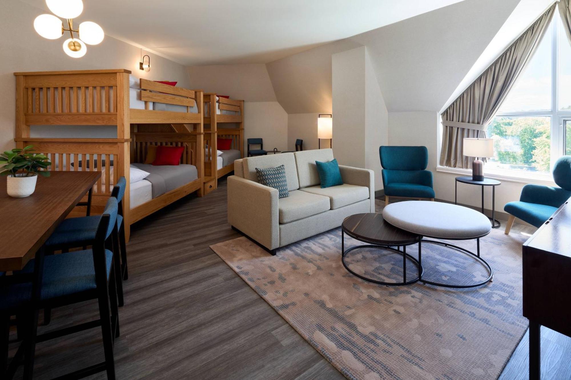 Delta Hotels By Marriott Fredericton Bagian luar foto